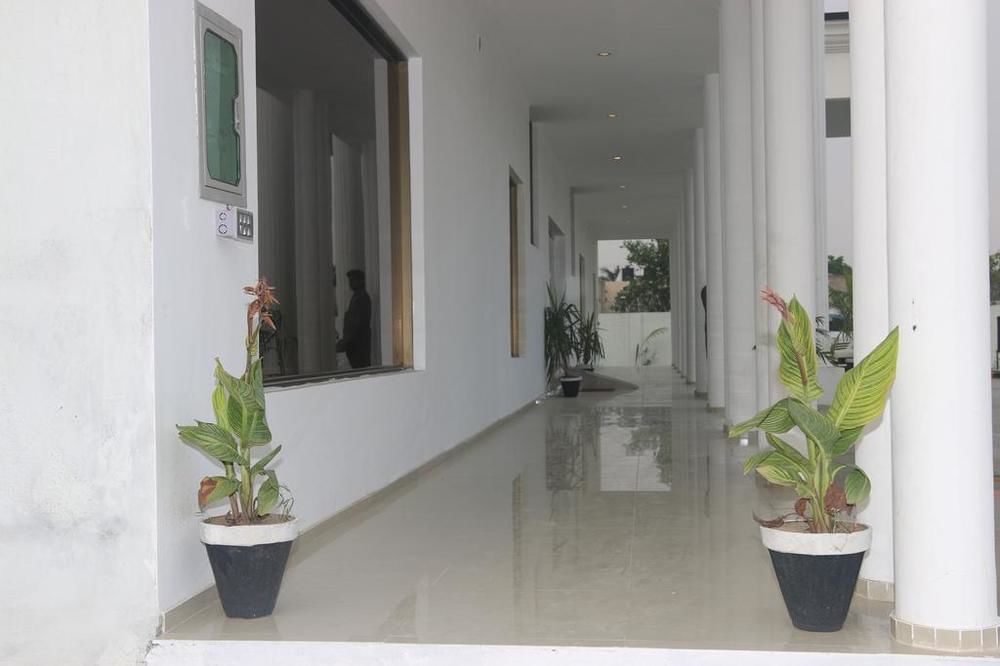 Grand Enclave Otel Lahor Dış mekan fotoğraf